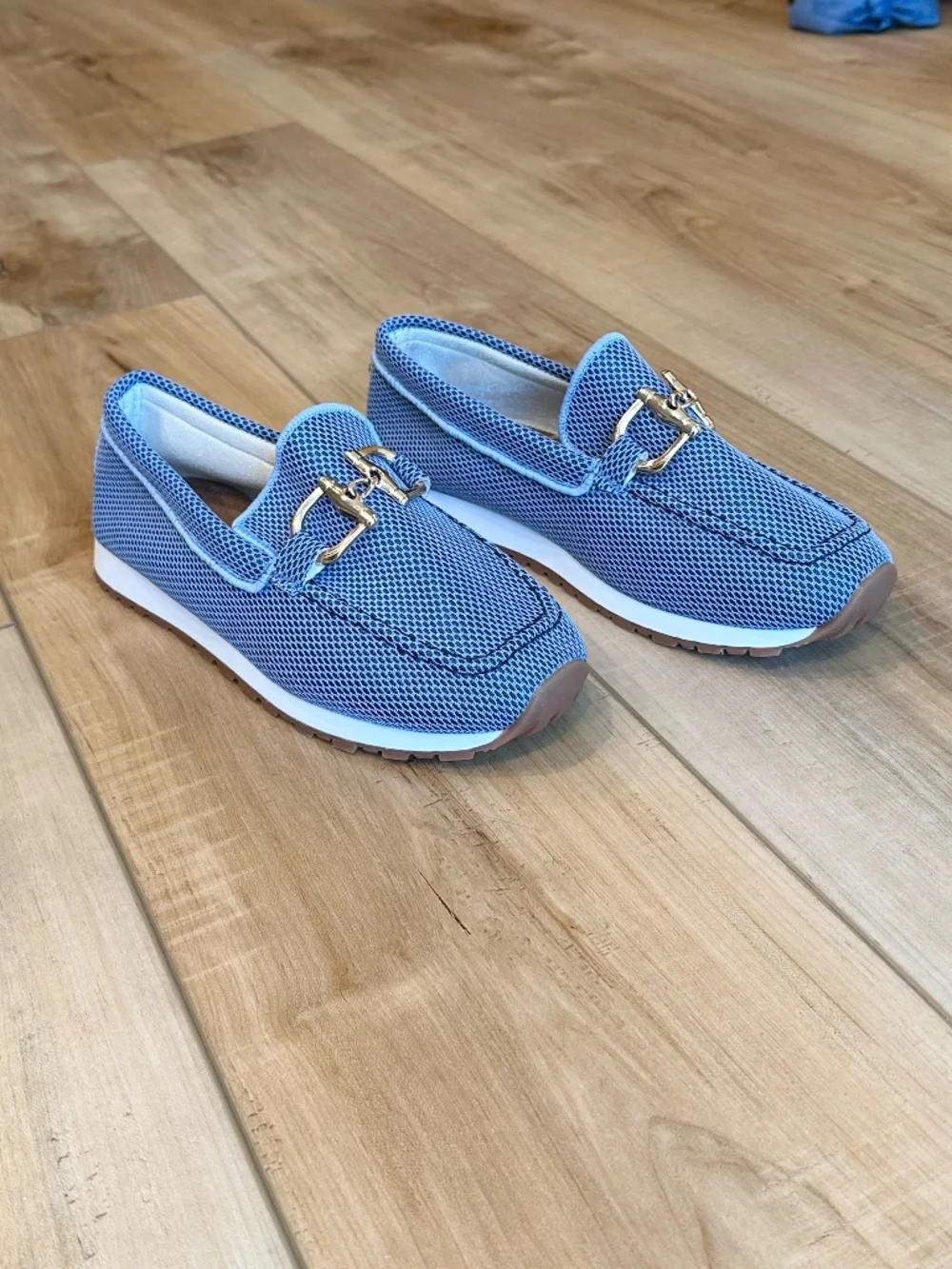 NWT Susana Orthopedic Loafer Dressy Sneaker LIGHTWEIGHT Blue 7 1/2